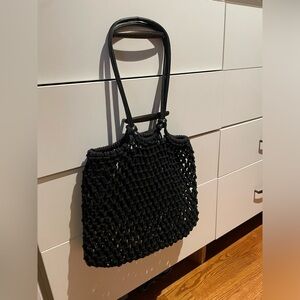Clare v. Sandy tote black